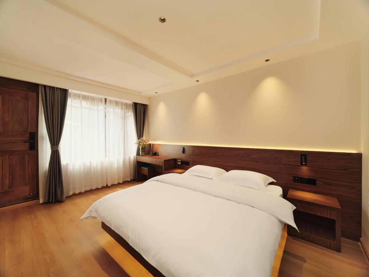 Апартаменты Xiluxiaoxie Saturday 3Nights Airport Free Transfer Лицзян Экстерьер фото